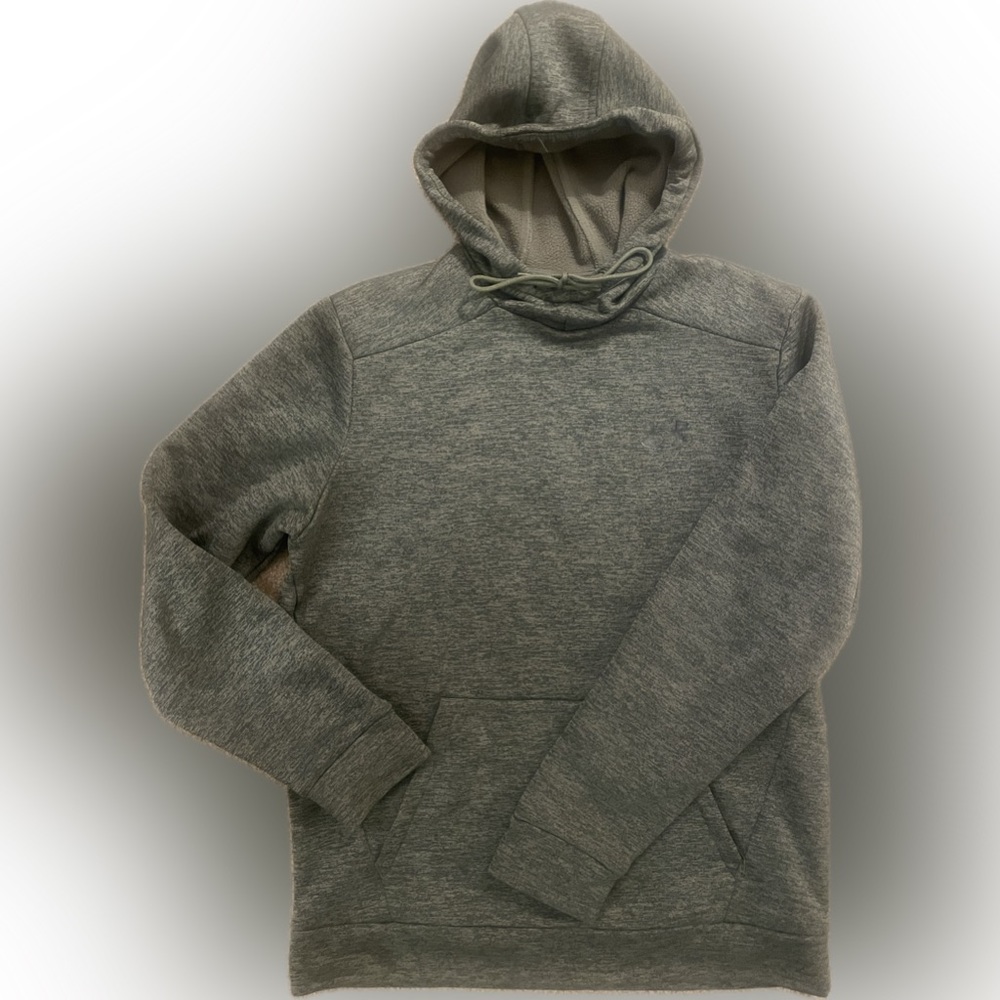 Under Armour men’s medium hoodie
